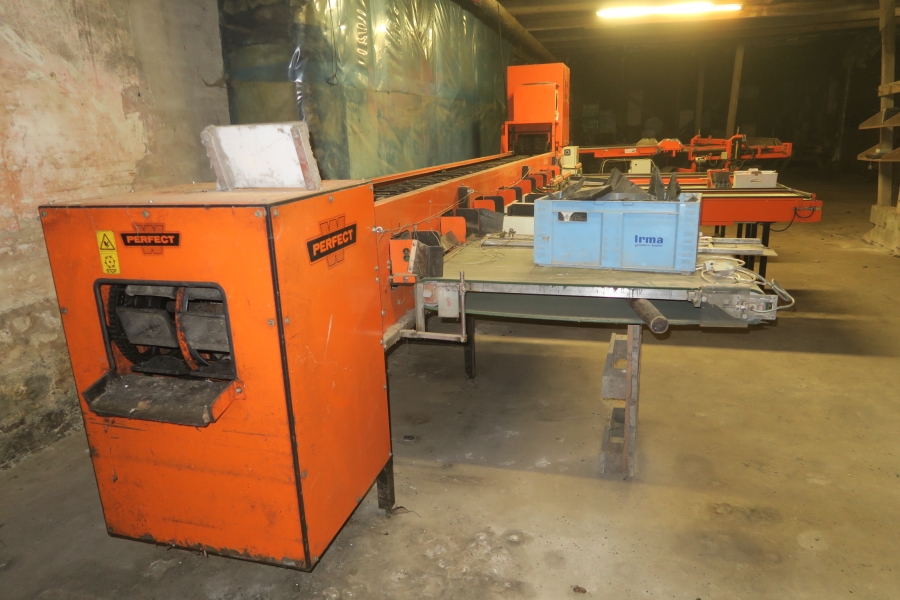 4387 Perfect apple grading line