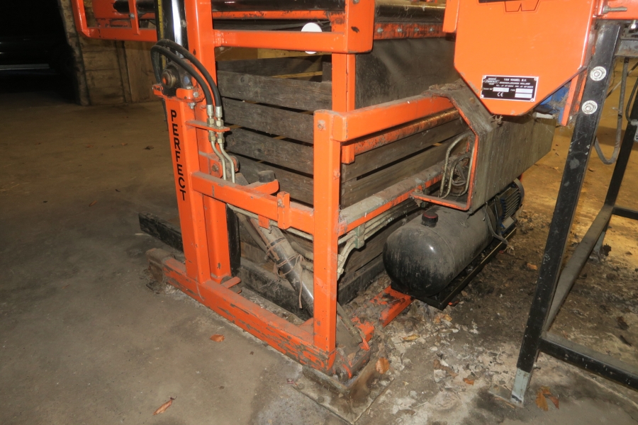 4387 Perfect apple grading line