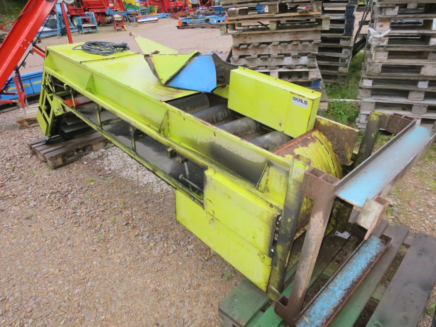 4392 SKALS conveyor with gooseneck 2700+1200 x 500