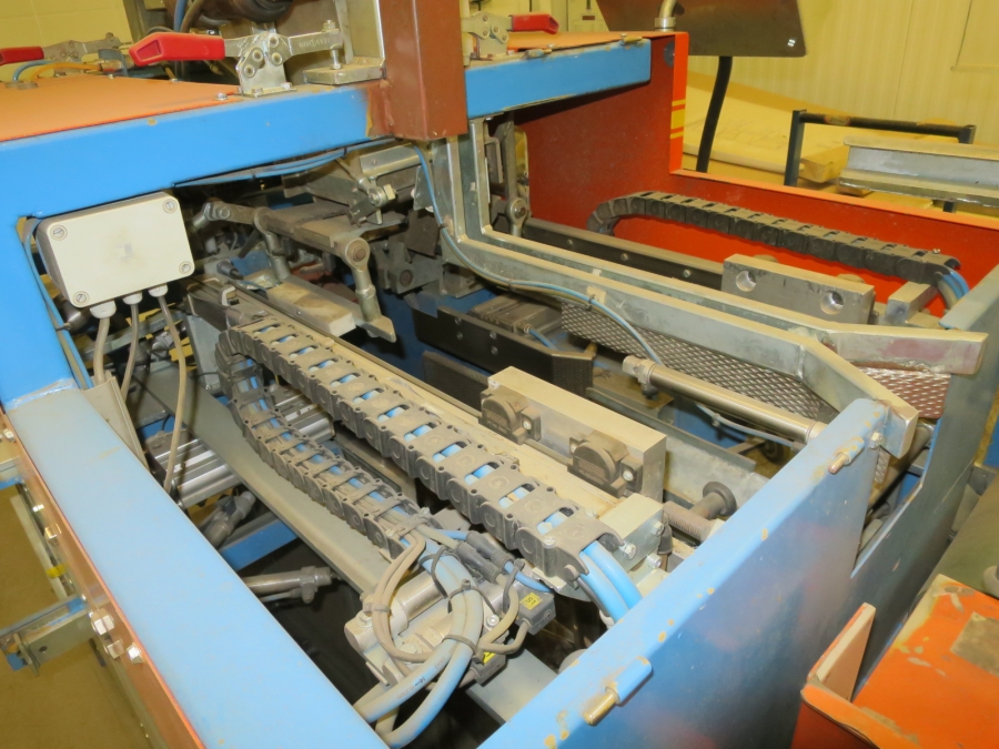 4406 EMVE BE5000 paper bagger