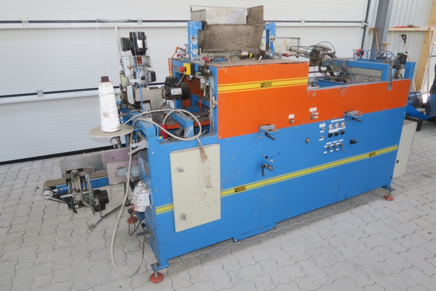 4407  EMVE BE5000 paper bagger