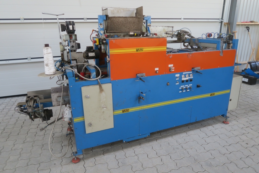 4407  EMVE BE5000 paper bagger