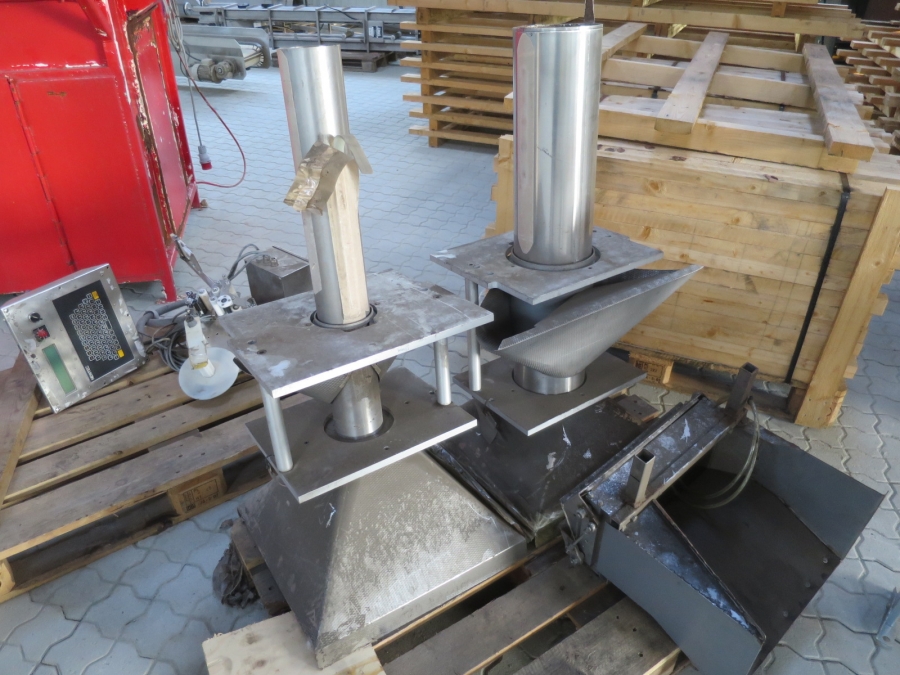 4416 GNA AV65 Flow pack Vertical bagger