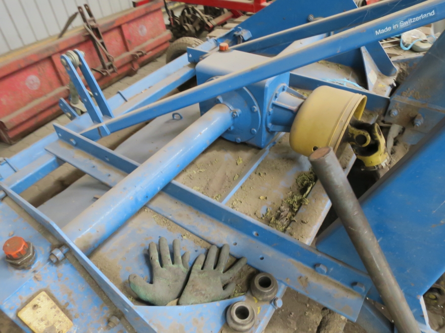 4423 Bärtschi Fobro Kulti-rotor bedformer