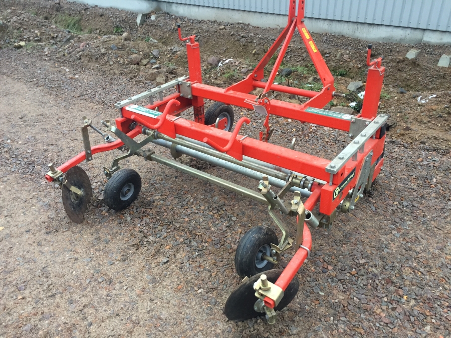 4446 Checchi & Magli plastic film placing machine