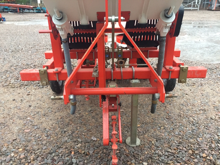 4447 Checchi & Magli potato planter F300L