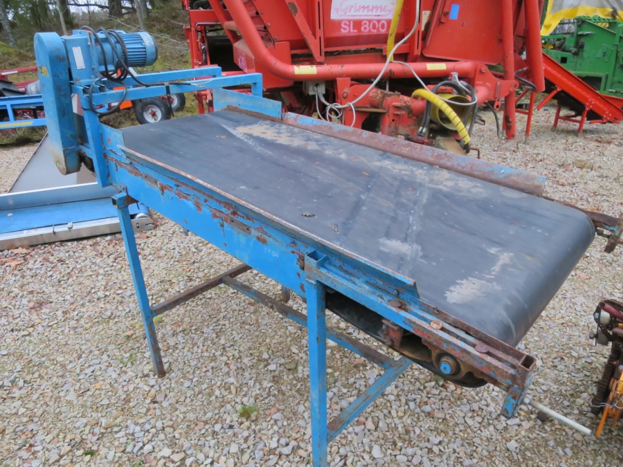 4458 EMVE conveyor 1900x800