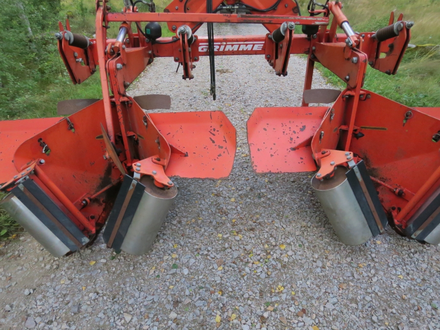 4513 Grimme bed plough Shapeformer