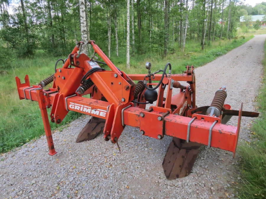4513 Grimme bed plough Shapeformer