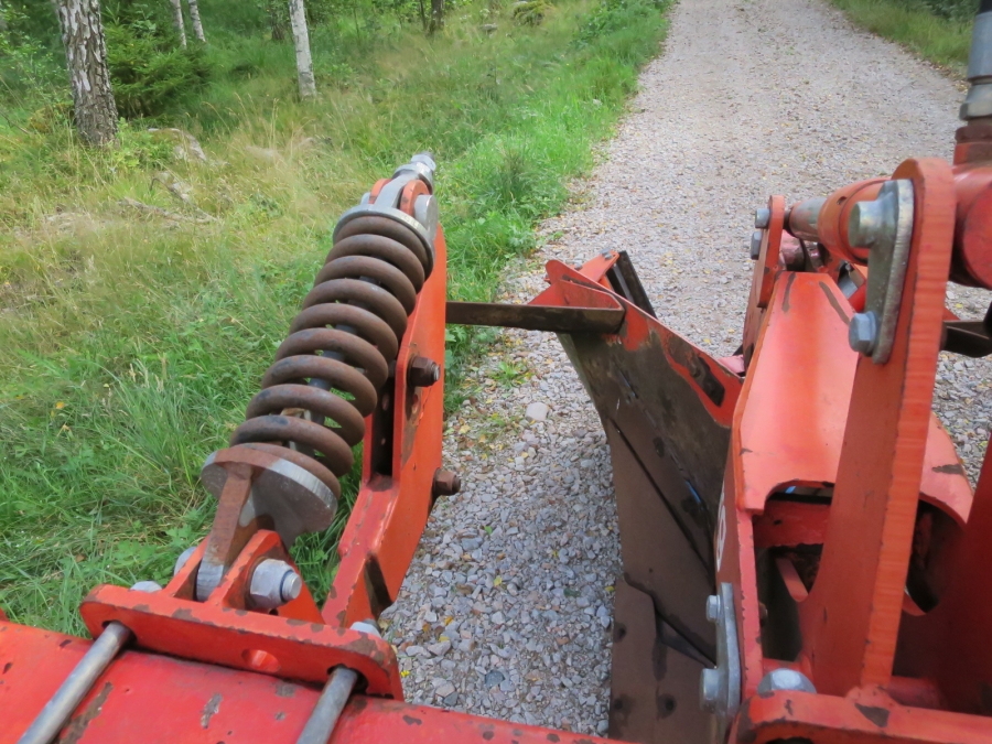 4513 Grimme bed plough Shapeformer