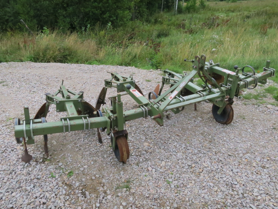 4522 Disc ridger 4 row