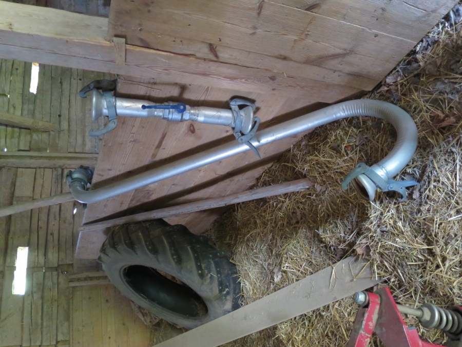 4526 Irrigation with small spreader