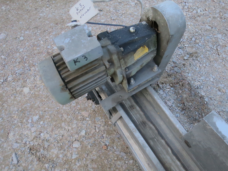 4531 Plain conveyor STAINLESS STEEL