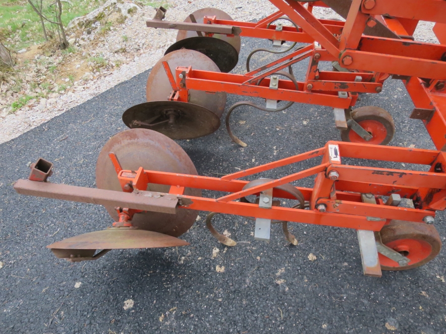 4536 Checchi & Magli disc ridger VR76