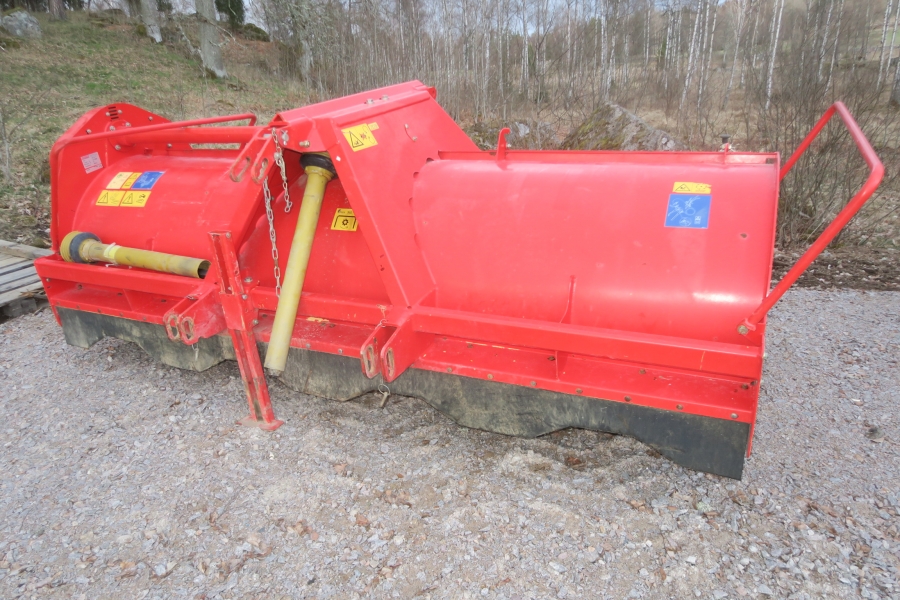 4579 Grimme KS75-4 haulm chopper