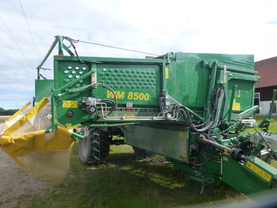 4592 Wuhlmaus WM 8500 2 row potato harvester