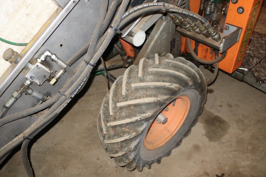 4604 Ortomec corn salad harvester