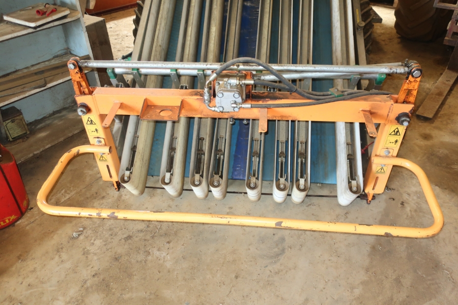 4604 Ortomec corn salad harvester