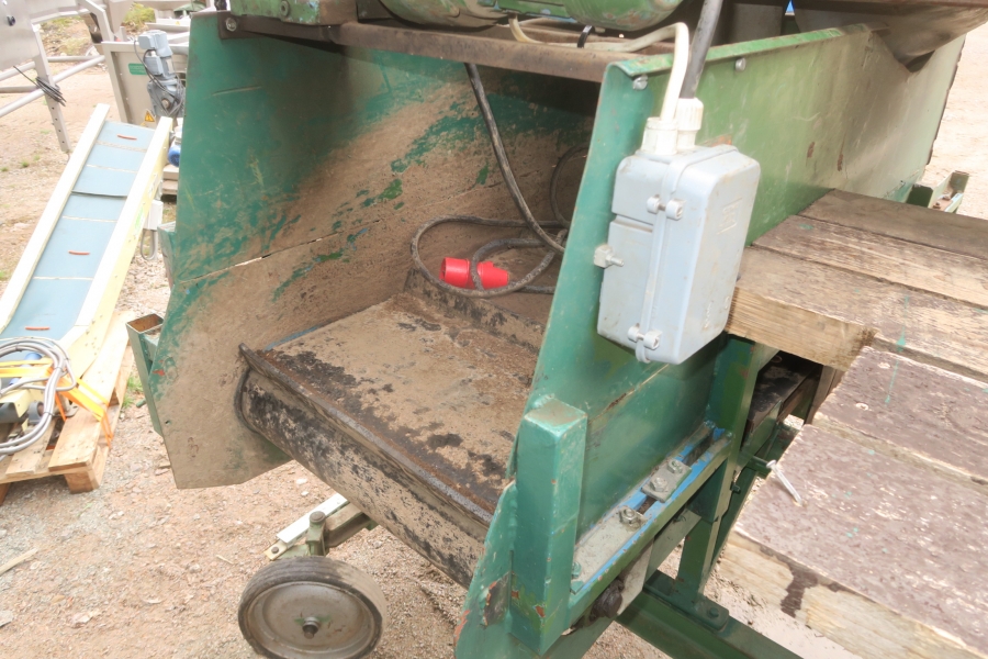 4605 Schouten Kwartet Potato grader