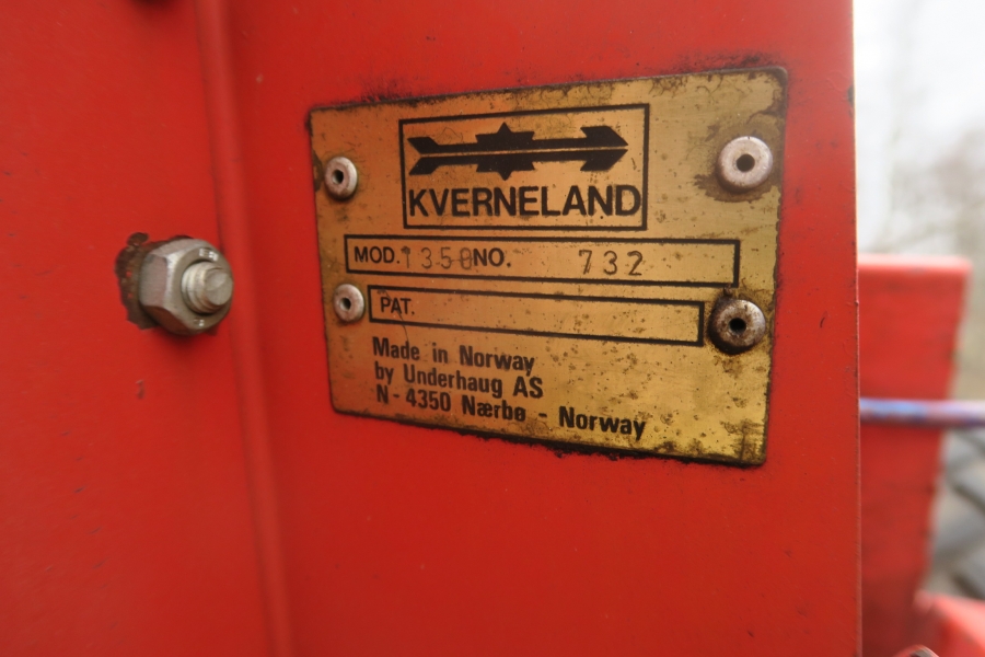 4611 Kverneland Underhaug 1300 potato planter
