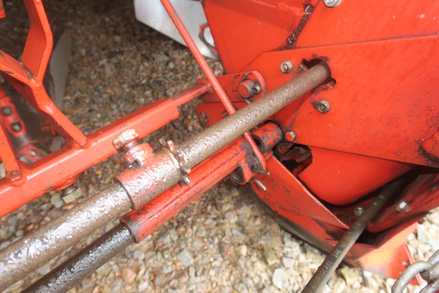 4611 Kverneland Underhaug 1300 potato planter