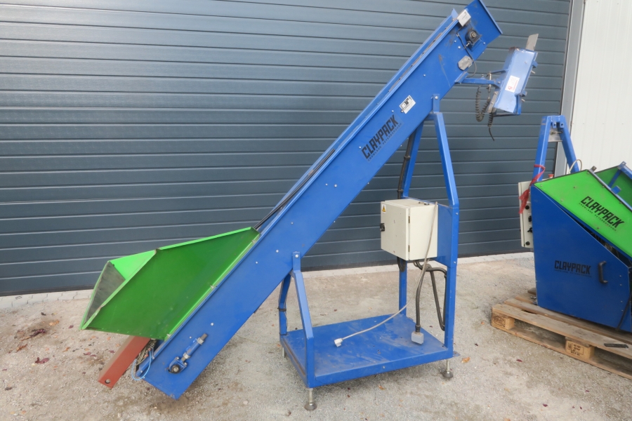 4625 Claypack CP35 tube net bagger