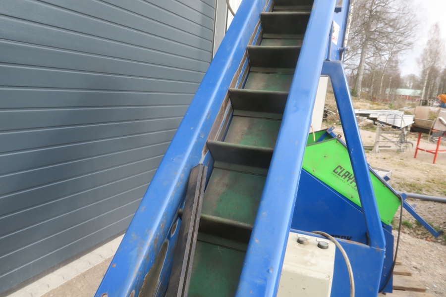 4625 Claypack CP35 tube net bagger