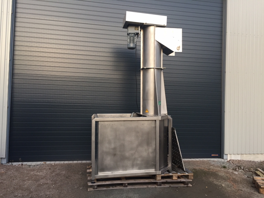 4638 Dornow vertical destoner screw model
