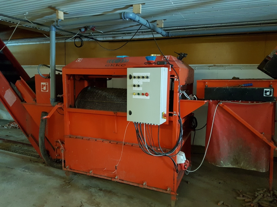 4646 Complete packaging line and weigher/bagger to Carrots