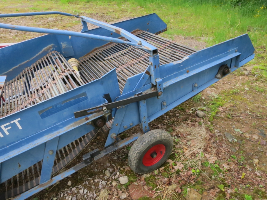 4650 Asa-Lift onion windrower 1350 mm