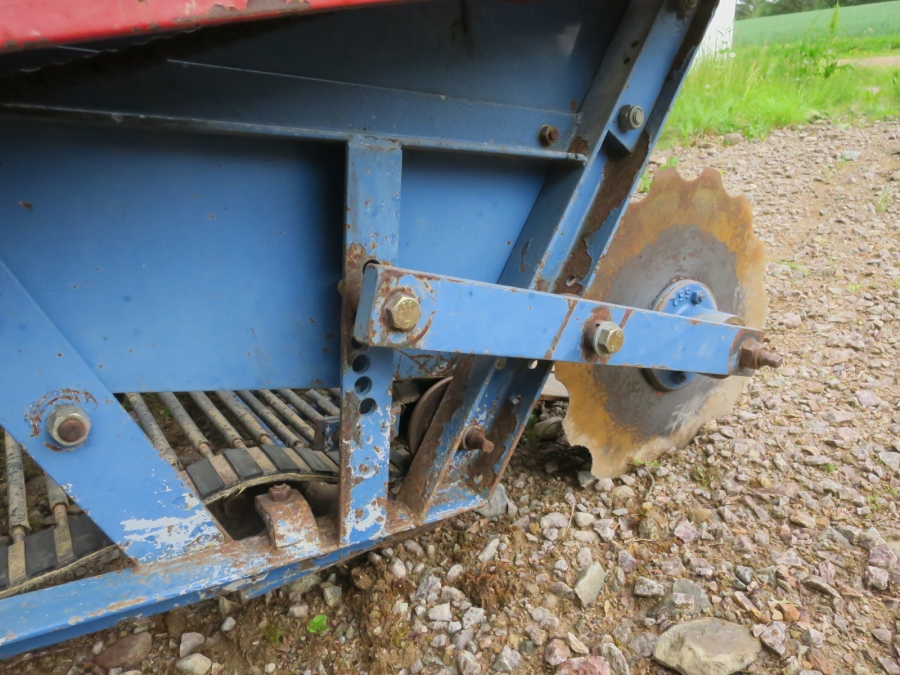 4650 Asa-Lift onion windrower 1350 mm