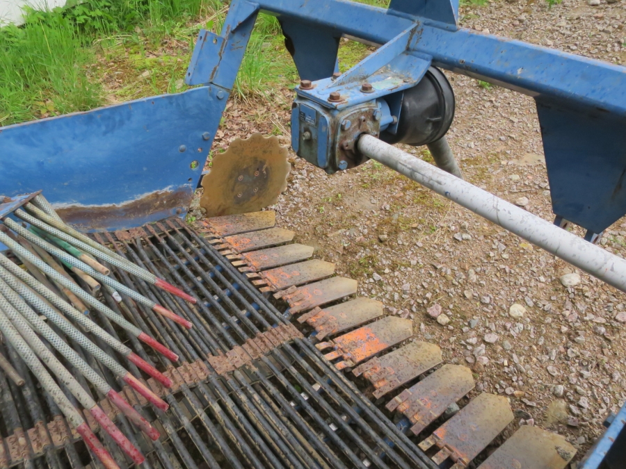 4650 Asa-Lift onion windrower 1350 mm