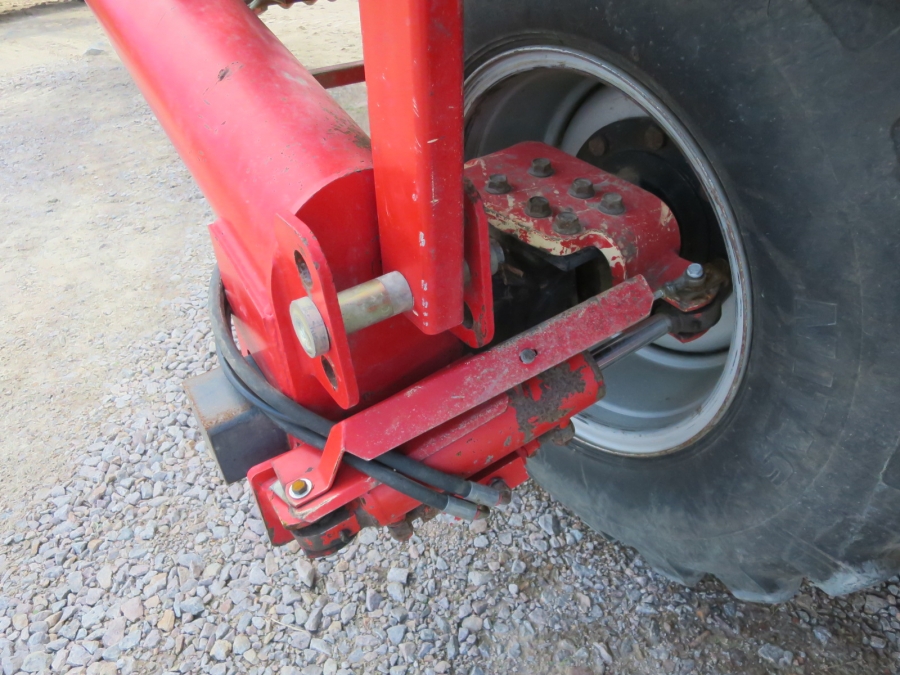 4653 Grimme DL1500 2 row with Elevator