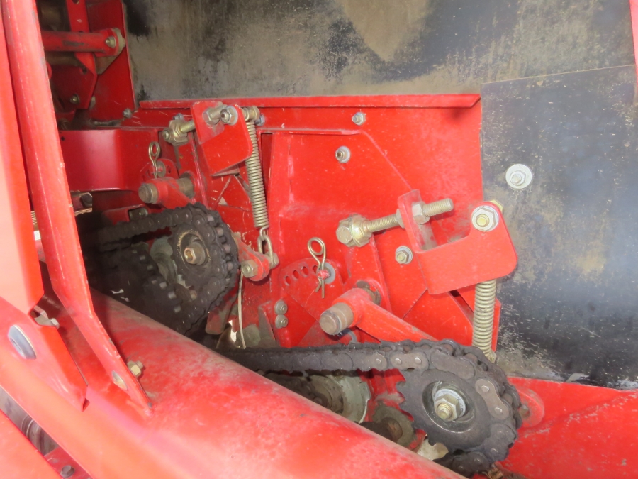 4653 Grimme DL1500 2 row with Elevator