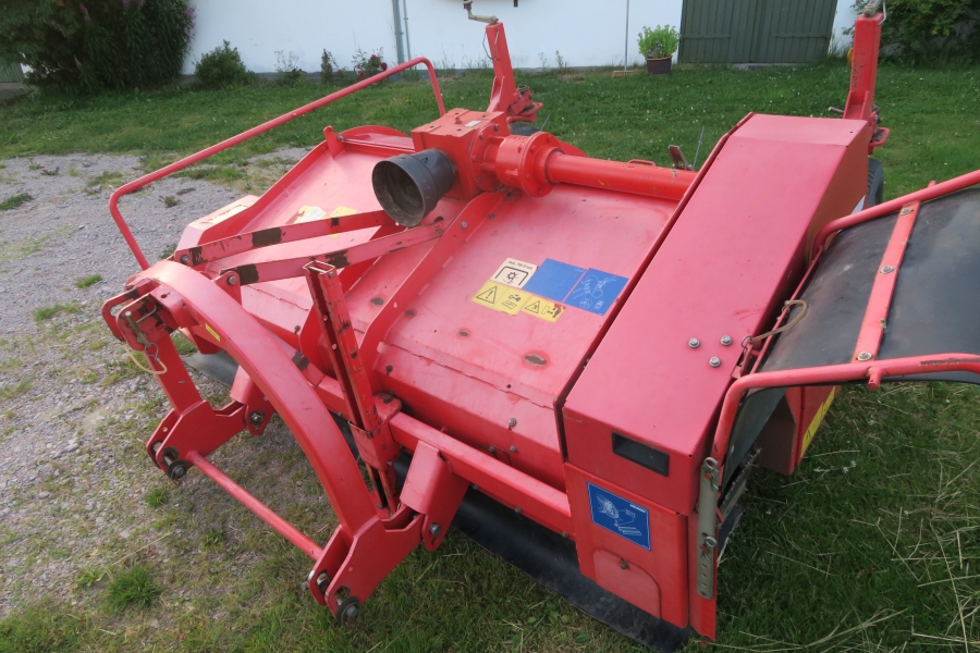 4660 Grimme KSA 75x2 2 haulm topper 