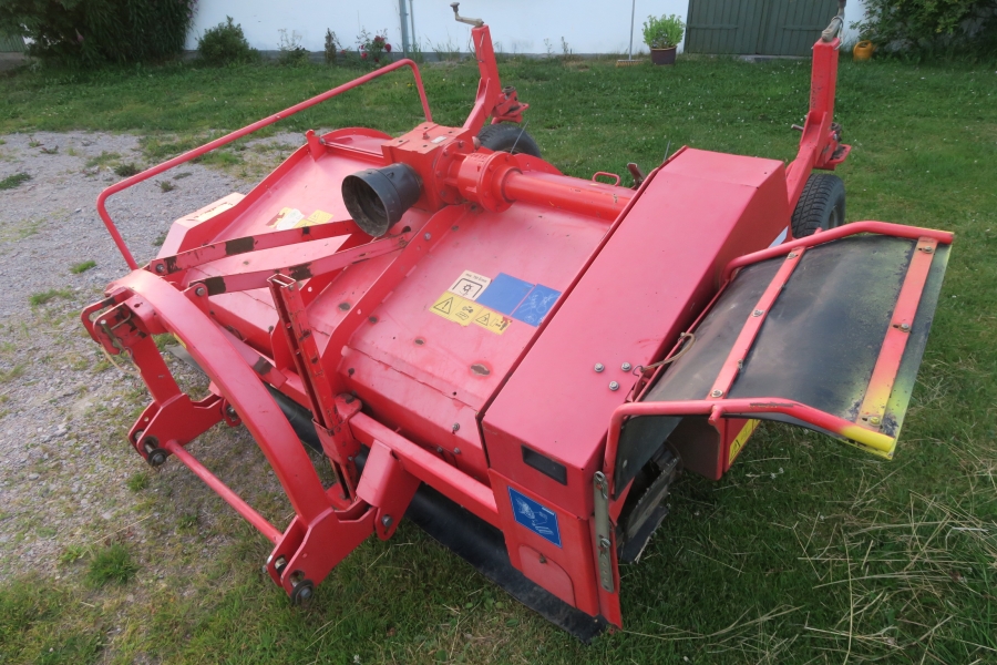 4660 Grimme KSA 75x2 2 haulm topper 