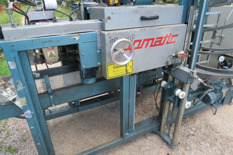 4664 Upmatic 4115 paper bagger for paper bags