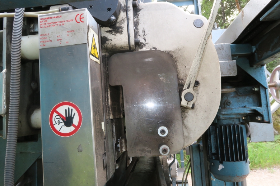 4664 Upmatic 4115 paper bagger for paper bags