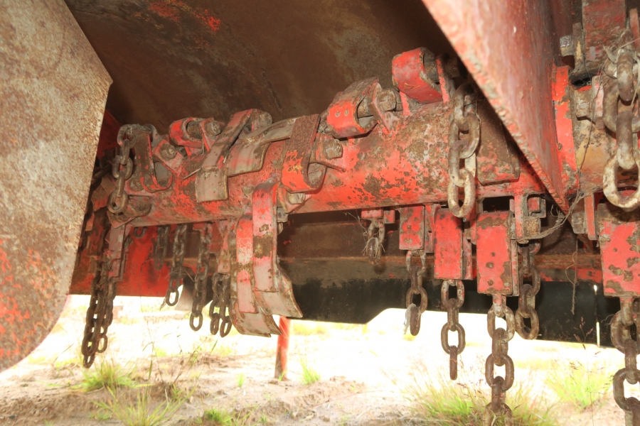 4668 AMAC haulm topper 4 row