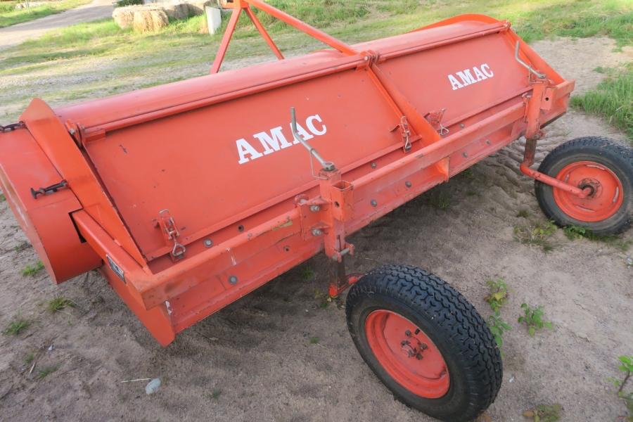 4668 AMAC haulm topper 4 row