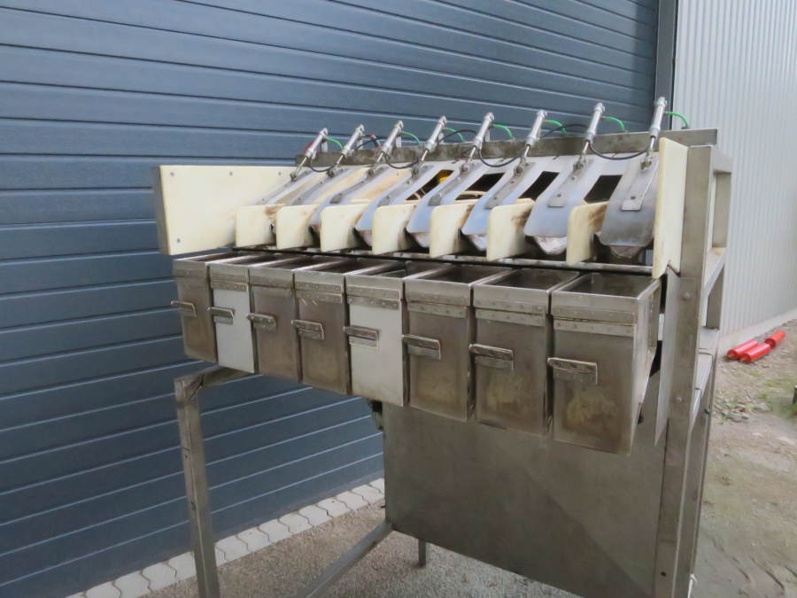 4671 Newtec 2000 computer weigher
