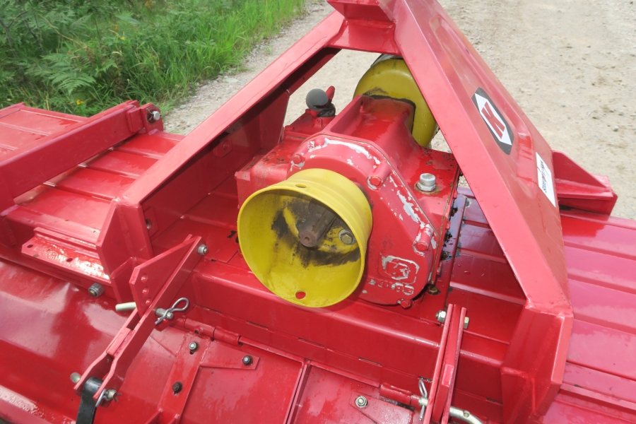 4674 Kongskilde Elliptor rotary cultivator with pressure roller