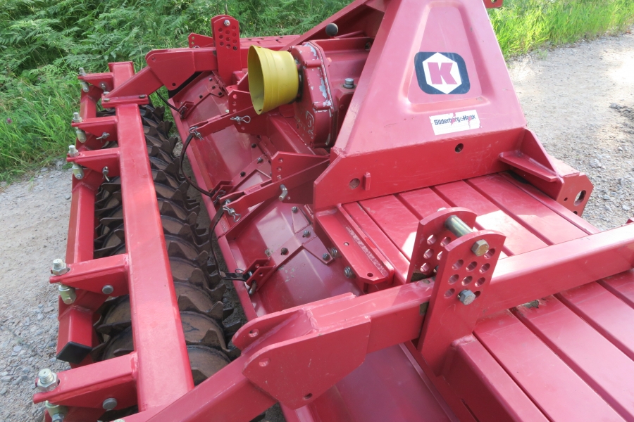 4674 Kongskilde Elliptor rotary cultivator with pressure roller