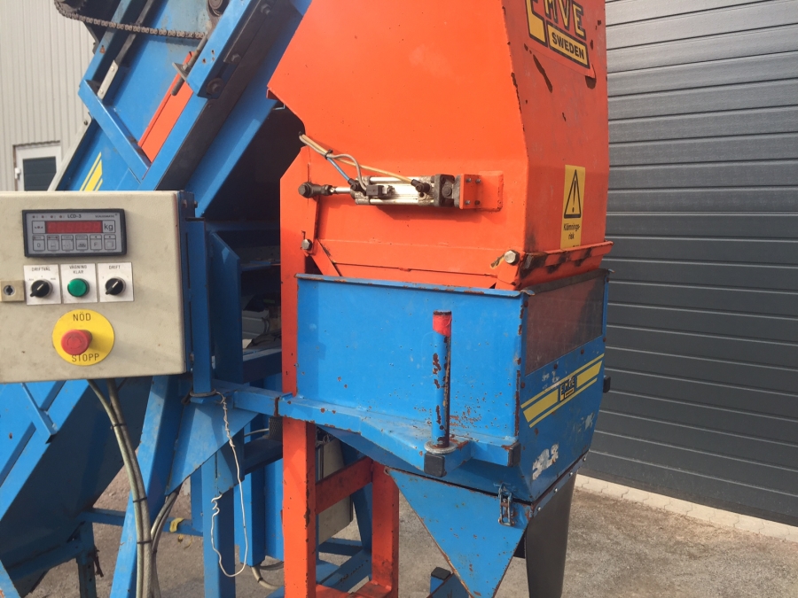 4675 EMVE automatic weigher W50
