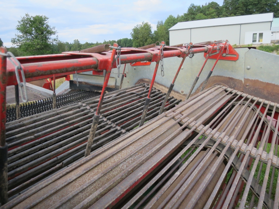 4676 Kverneland UN2200 Kartoffelroder