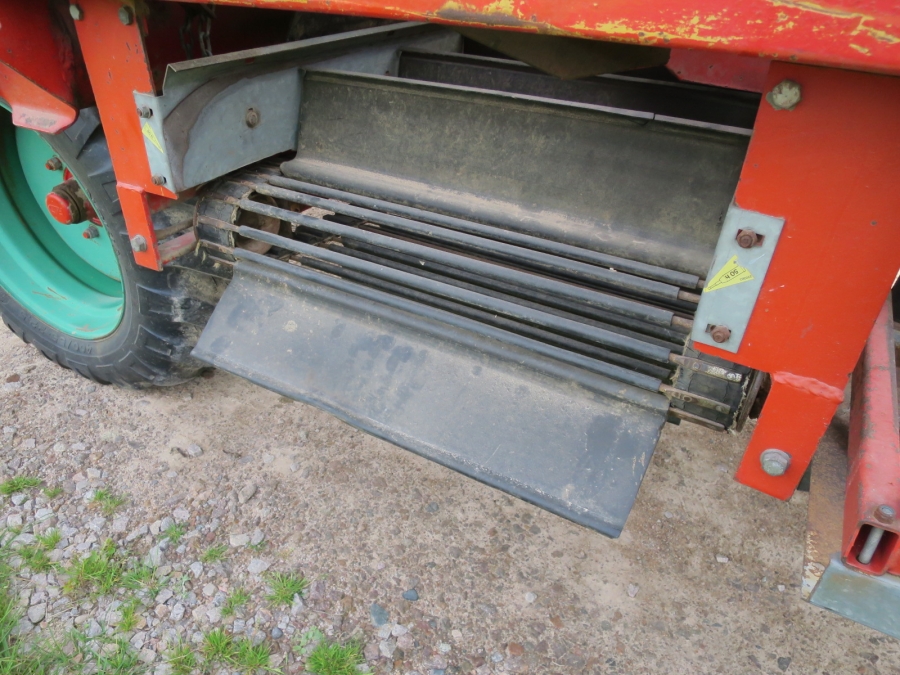 4676 Kverneland UN2200 Kartoffelroder