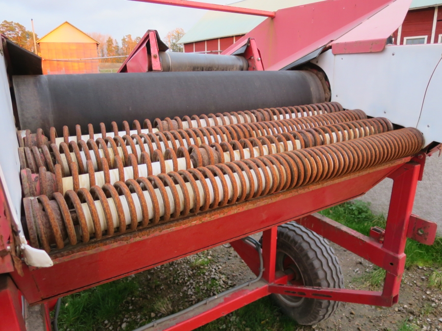4687 Tong Storemaker 1200 Receiving hopper