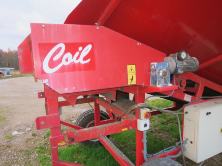 4687 Tong Storemaker 1200 Receiving hopper