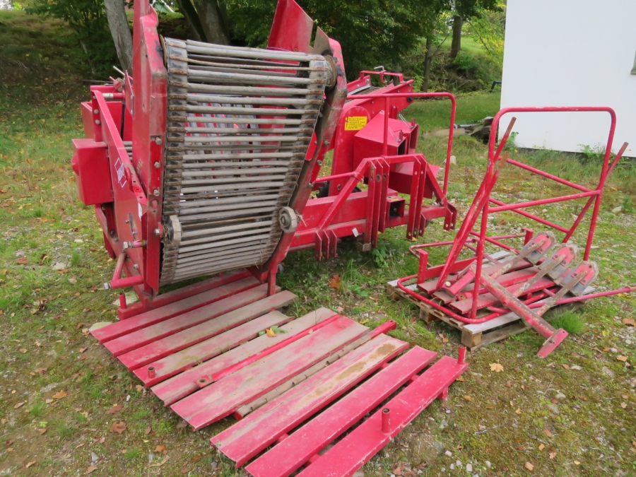 4698 Juko midi potato harvester