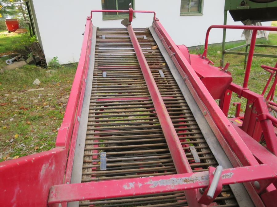 4698 Juko midi potato harvester